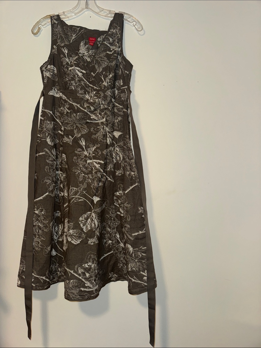 Esprit khaki-slate  Floral V-Neck lined Wrap Dress